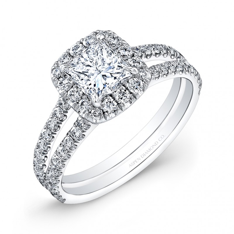 Princess Cut Diamond Halo Engagement Ring in 18K White Gold