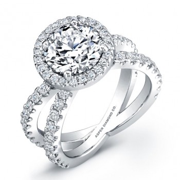 Round Brilliant Diamond Engagement Ring in18K White Gold